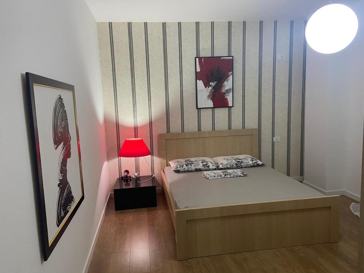 Mb Luxury Apartments تيرانا المظهر الخارجي الصورة